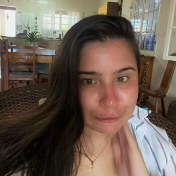 Babysitting job in Queimados: babysitting job Pamela