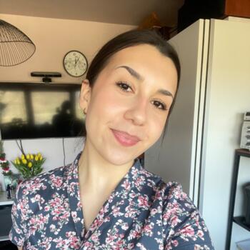 Babysitter Lodz: Lena