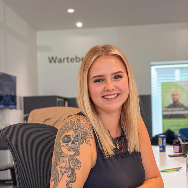 Babysitter in Kaprun: Nina
