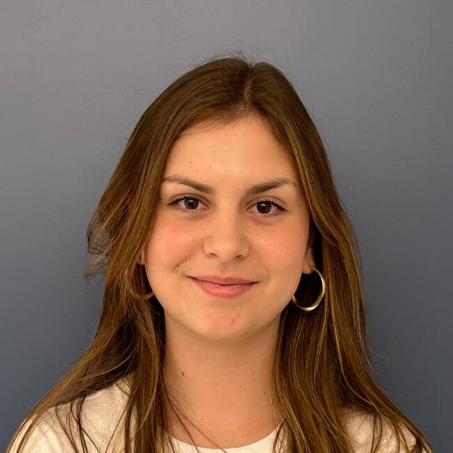 Baby-sitter in Römerswil: Maeva