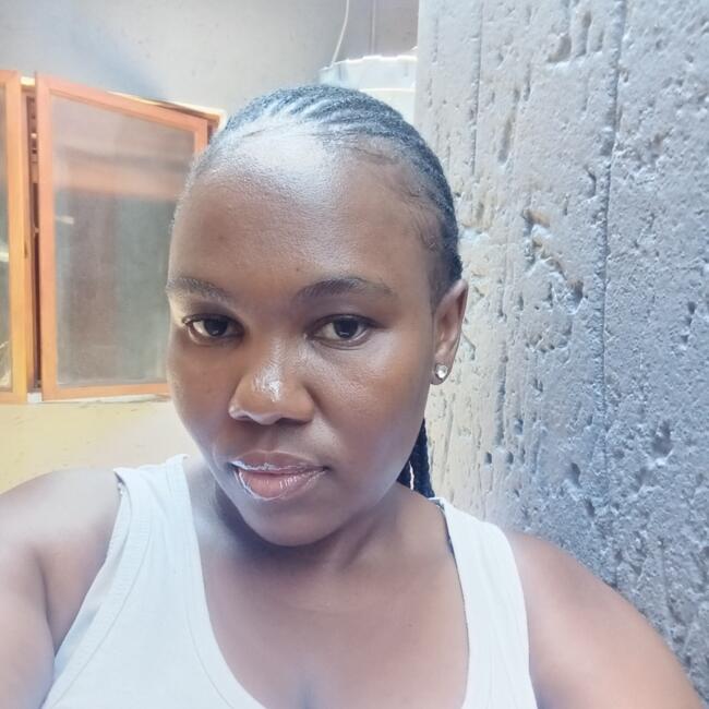 Babysitter in Midrand: Lineo