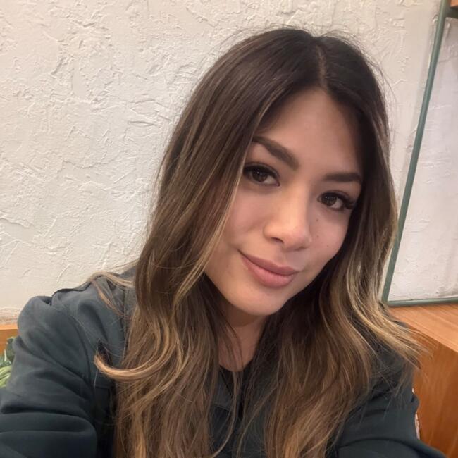 Babysitter in Madrid: Friseth Ghyordela