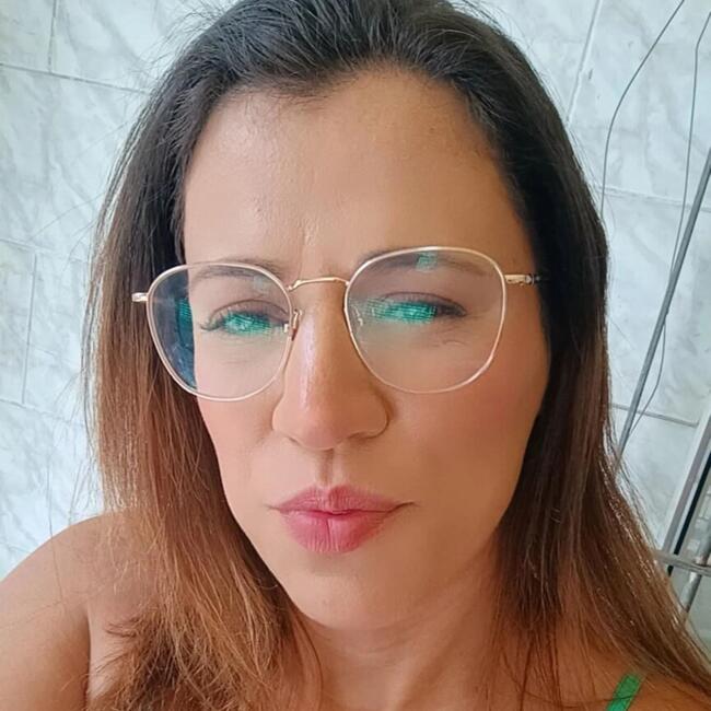 Babysitter in São Paulo: Juliana