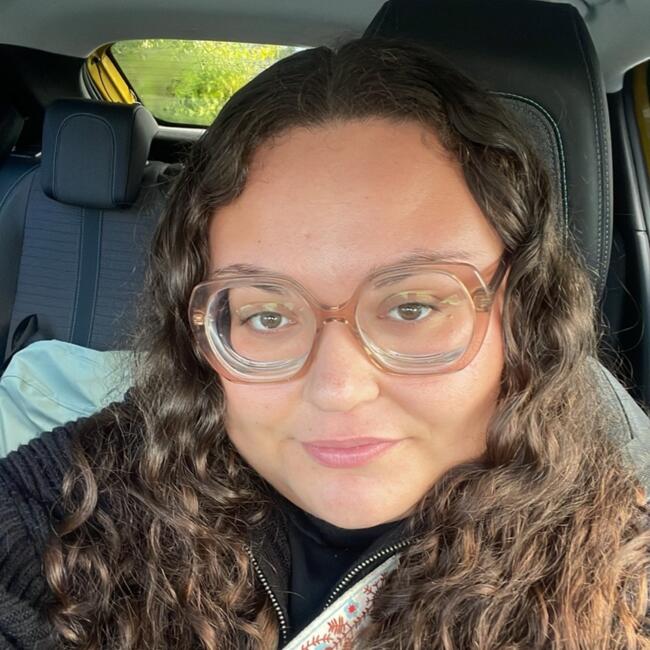 Babysitter in Saint-Erblon: Chloée