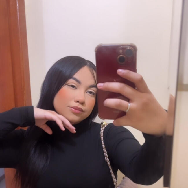 Babysitter in São Paulo: Luiza
