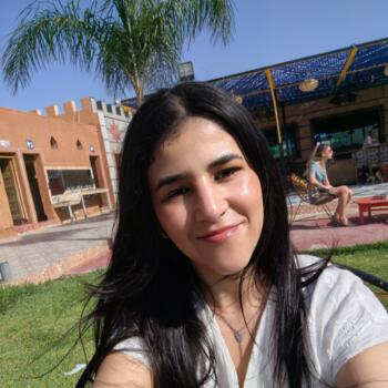 جليسة أطفال مراكش: Yasmina