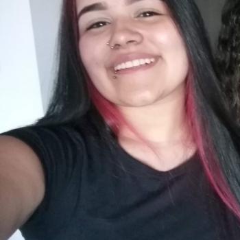 Niñera Bello: Michell