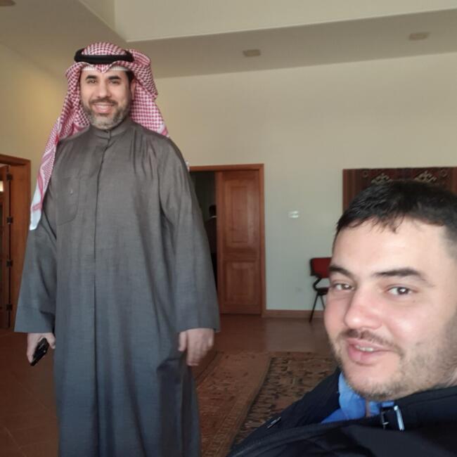 وظيفة جليسة أطفال في حَوَلِّي: Ayman