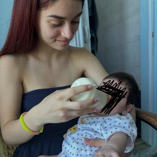 Babysitter στην περιοχή Άγιος Δημήτριος: Anastasia