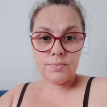 Babysitter in Jaraguá do Sul: Lucinei