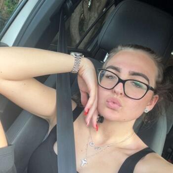 Babysitter in Dartford: Scarlett