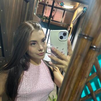 Niñera en Cartago: Nico Solano.