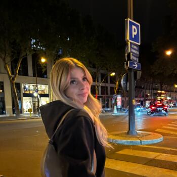 Babysitter in Reims: Maëva