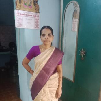 Babysitter Chennai: Kasthuri
