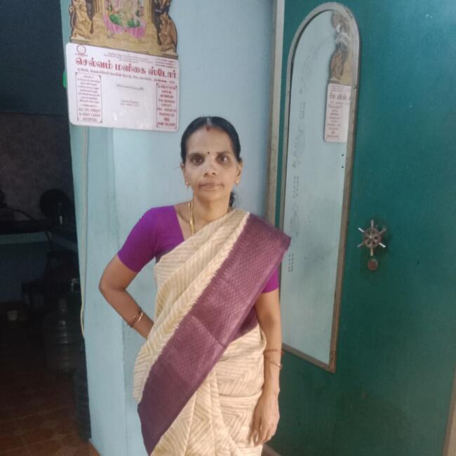 Babysitter in Chennai: Kasthuri
