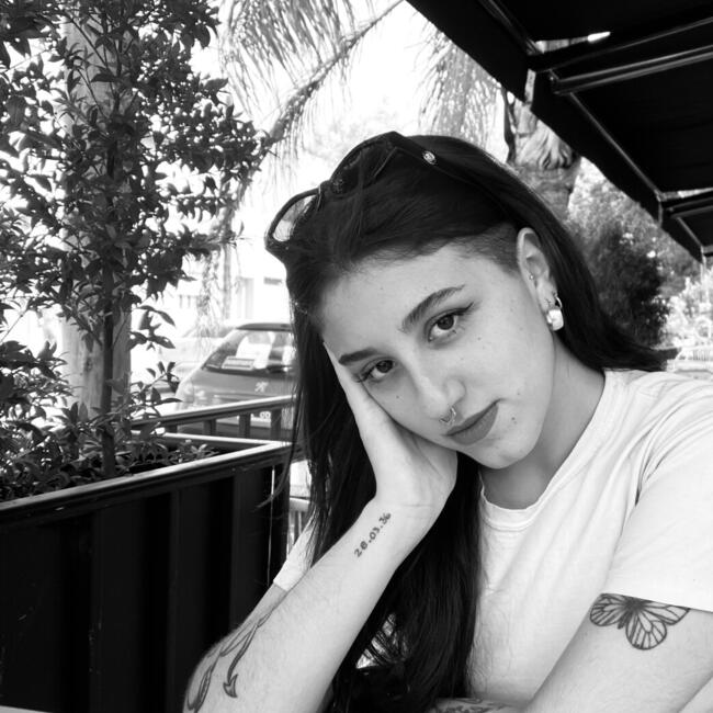 Babysitter in Florianópolis: Florencia