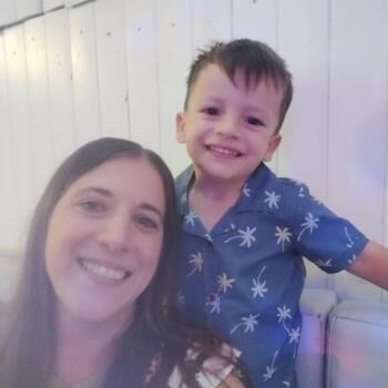 Trabajo para niñera en Rosario: trabajo para niñera Carolina