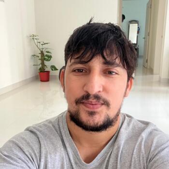 Mohali में बेबीसिटिंग की नौकरी: बेबीसिटिंग से जुड़े काम Parveen