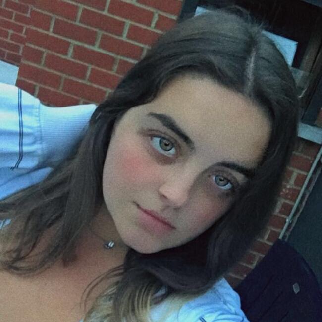 Niñera en La Louvière: Manon