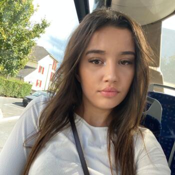 Babysitter in Charleville-Mézières: Hatice