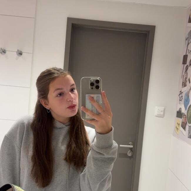 Oppas in Leiderdorp: Aluette