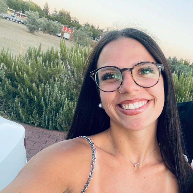 Babysitter in Seixal: Micaela