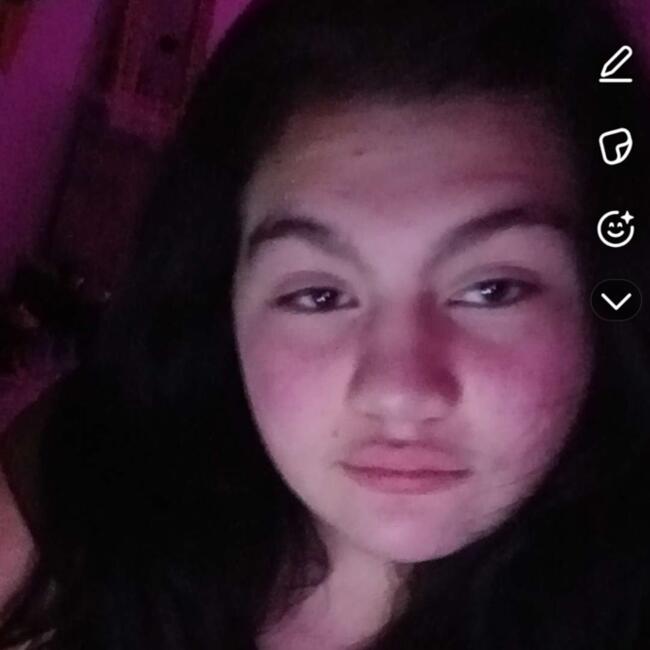 Babysitter in Mayenne: Mia