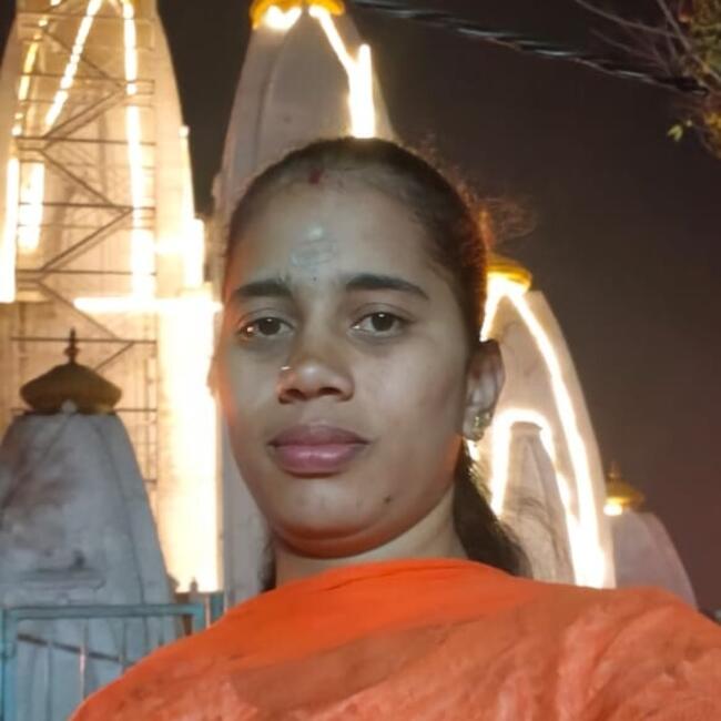 बंगलौर में बेबीसिटर: Lavanya