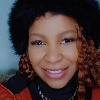 Babysitter Roodepoort: Asanda