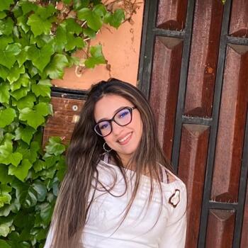 جليسة أطفال في مكناس: Aya