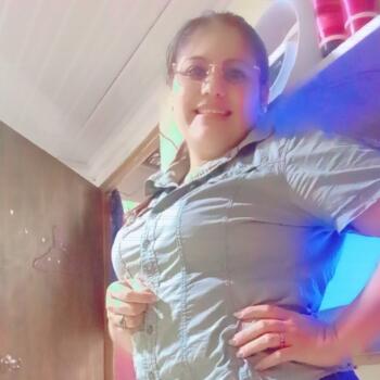 Babysitter in Alajuelita: Alexandra Mendoza