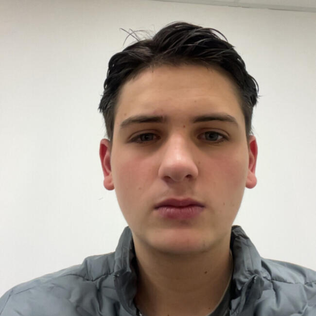 Babysitter in Reims: Isaac