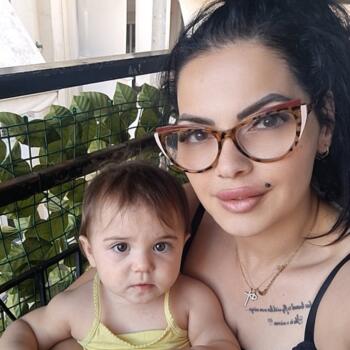 Baby-sitter in Níkaia: Μαρια