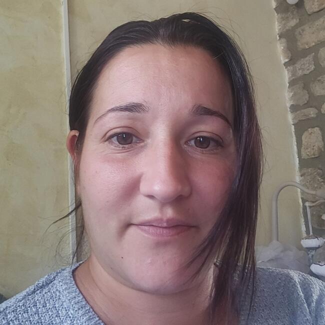 Babysitter in Soussey-sur-Brionne: Aurelia