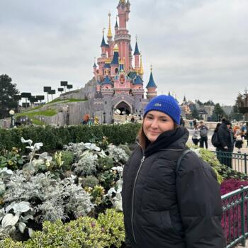 Baby-sitter Sausheim: Lynne