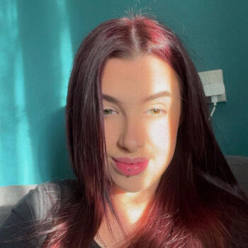 Babysitter in Leicester: Elise