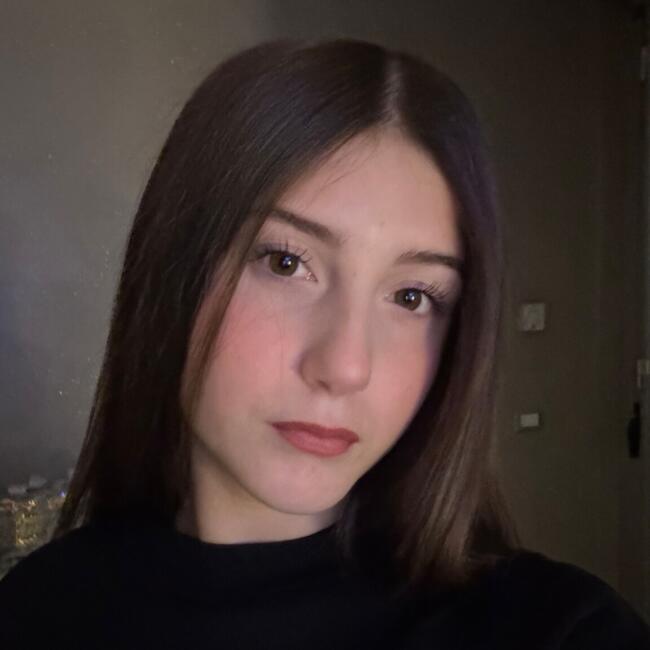 Babysitter in Rome: Aurora