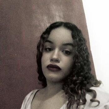 Babysitter in Imperatriz: Gabriela