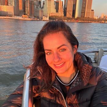 Babysitter Velserbroek: Nadia