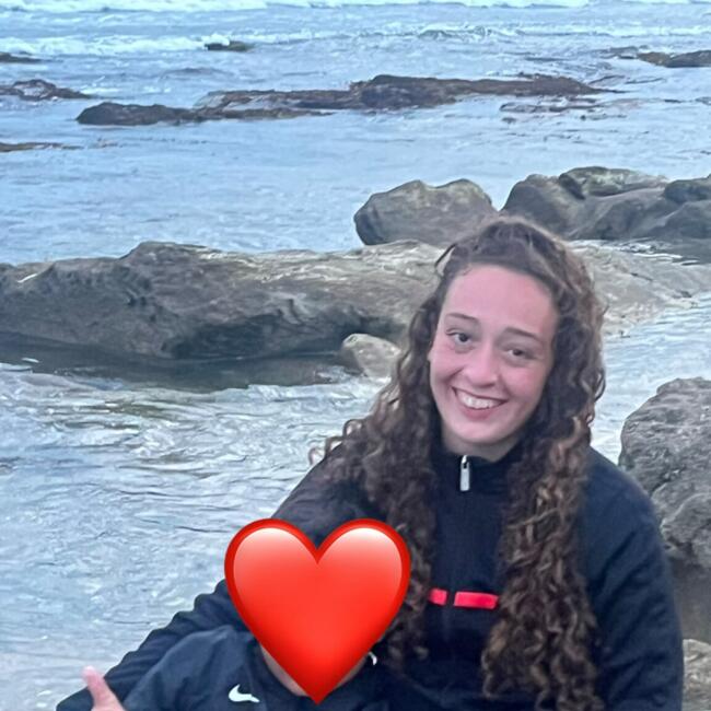 Babysitter in Jouy-le-Moutier: Léna