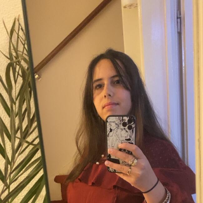 Babysitter in Almere Stad: Salma