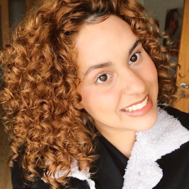 Babysitter in Maia: Kêndolly Wanessa