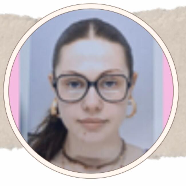 Babysitter in Villeneuve-d'Ascq: Ines