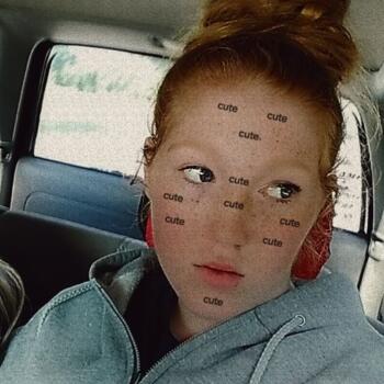 Babysitter in Mount Pleasant (North Carolina): Destiny