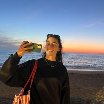 Babysitter in Ustaritz: Alix