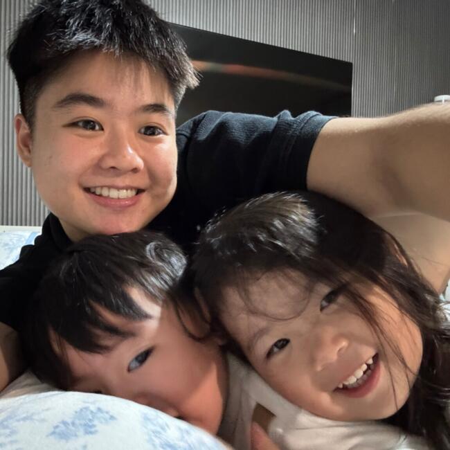 Pengasuh di Singapore Island: Zhiqi