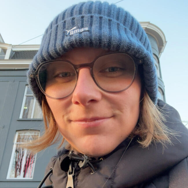 Babysitter in Bavent: Océane