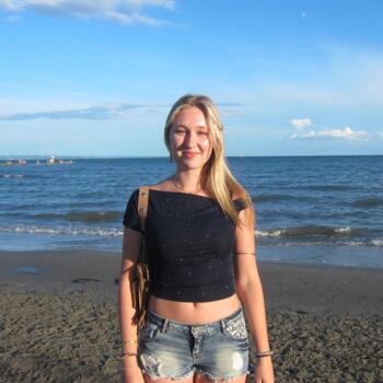 Babysitter in Wien: Maya