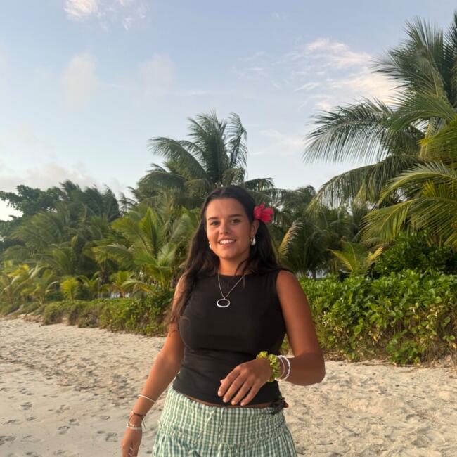 Babysitter in Banbury: Caitlin