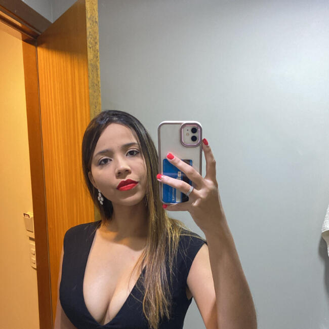 Babysitter in Várzea Grande: Vitória